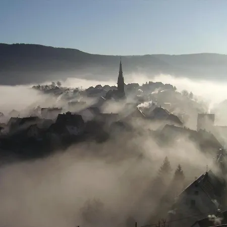 Apartmán Am Keschtewaeldele **** *