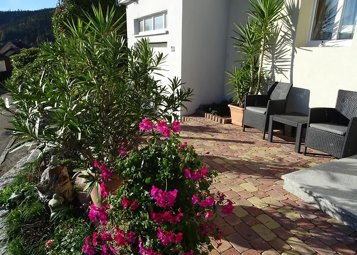 Am Keschtewaeldele **** *