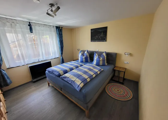 شقة Am Keschtewaeldele **** *