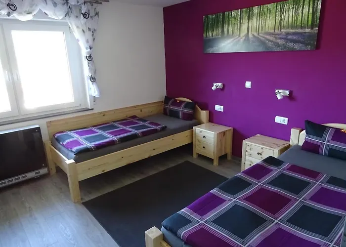 شقة Am Keschtewaeldele **** *