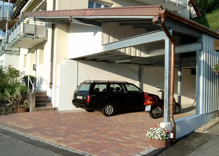 Am Keschtewaeldele **** 公寓 *